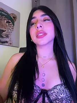 IsabellaNoir  online show from 05-20-26, 10:51