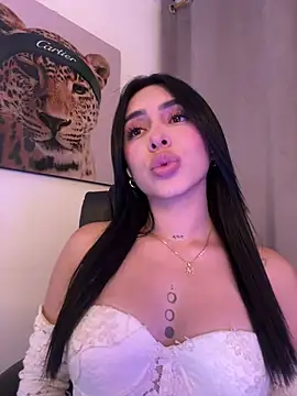 IsabellaNoir  online show from 05-30-26, 11:43