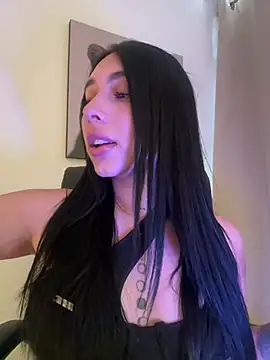 IsabellaNoir  online show from 06-30-26, 04:40