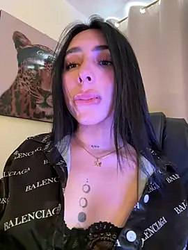 IsabellaNoir  online show from 07-28-26, 08:23