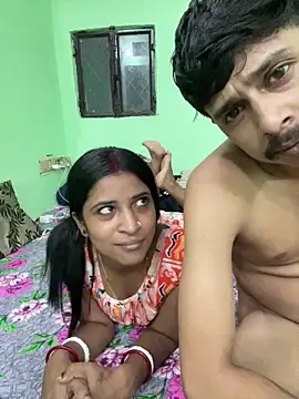hot-couple-0 online show from 06-10-26, 02:07