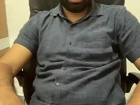 chocolateboy1988 online show from 04-21-26, 07:15