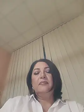 Snapshot of MargoSky48 chatting on 05-16-26, 06:07 MargoSky48 online show from 05-16-26, 06:07