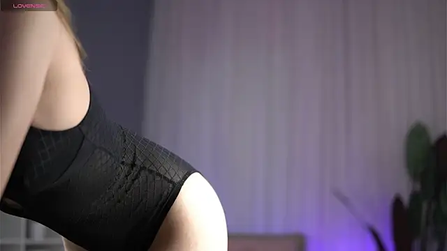 AdaShine online show from 04-28-26, 04:28