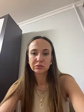 Snapshot of Solazola23 chatting on 07-15-26, 06:37 Solazola23 online show from 07-15-26, 06:37