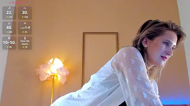 Snapshot of Lilianadaniels chatting on 06-14-26, 02:24 Lilianadaniels online show from 06-14-26, 02:24