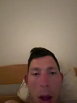 hadrie69 online show from 04-21-26, 09:32