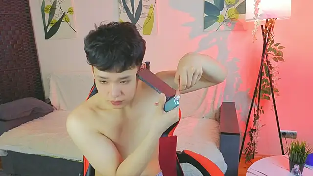 icexoxo2 online show from 04-25-26, 06:27