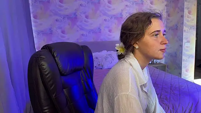 Snapshot of Tiana_Belle chatting on 07-03-26, 01:12 Tiana Belle online show from 07-03-26, 01:12