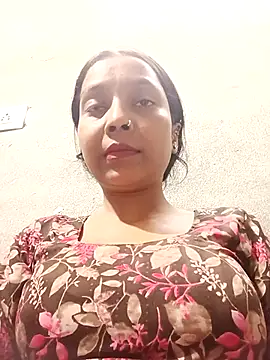 Aliya  Aliya online show from 04-21-26, 10:55