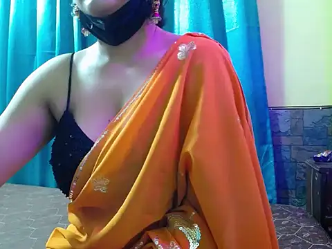 -Queenie online show from 07-07-26, 06:33