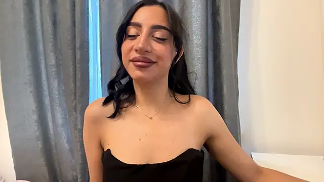 AngellaBarbini online show from 06-14-26, 01:12