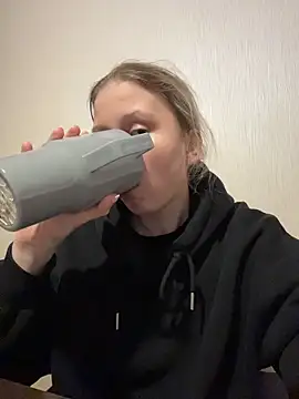 StaceyCross  online show from 04-21-26, 08:26