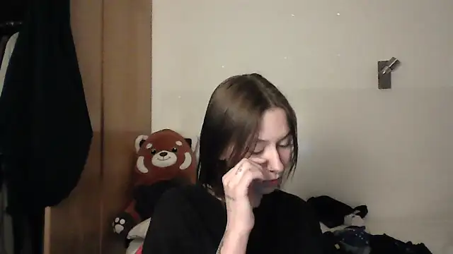 JuicyErika online show from 05-07-26, 10:02