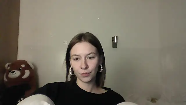 JuicyErika online show from 05-17-26, 09:48