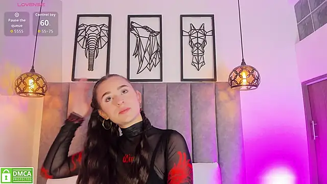 Vanne Queen  online show from 05-19-26, 11:28