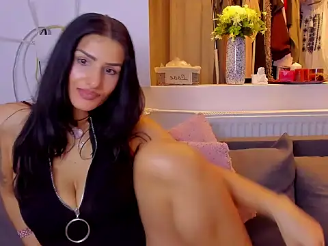 Milfchellle online show from 04-23-26, 11:17