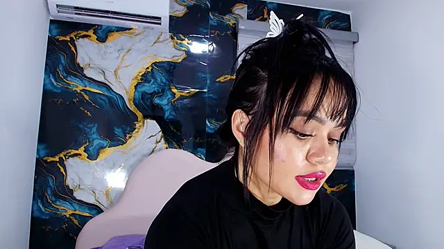 Snapshot of Domiino_ chatting on 05-22-26, 11:52 Domiino online show from 05-22-26, 11:52