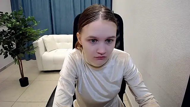  donnaSia  online show from 05-24-26, 06:24