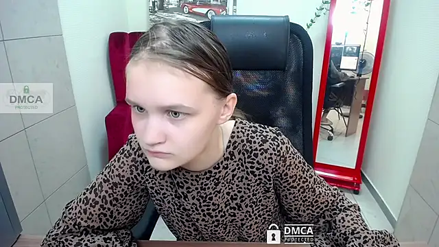 donnaSia  online show from 06-01-26, 10:48