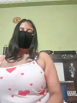 Snapshot of Priya_9945 chatting on 07-13-26, 04:34 Priya 9945 online show from 07-13-26, 04:34
