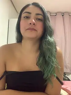 Camilaafg online show from 06-21-26, 11:43