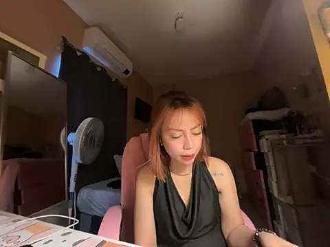 sweet glam online show from 05-08-26, 06:06