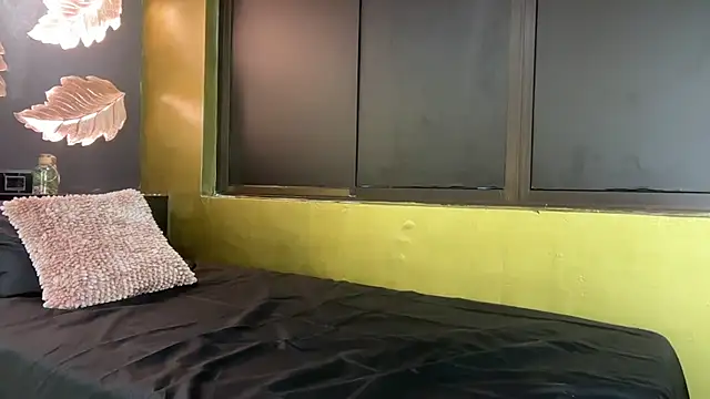 Violett Moonx online show from 06-18-26, 10:15
