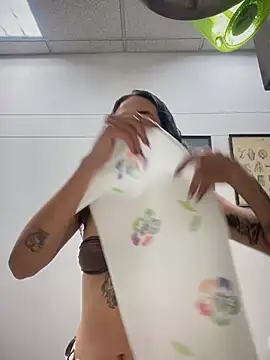 SinSirenXXX online show from 07-29-26, 01:10