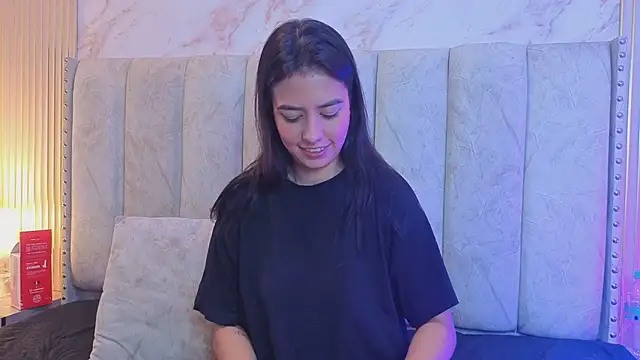 Alahia Bloom online show from 06-03-26, 02:33