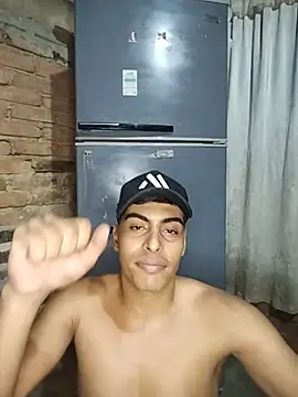 hot latinox online show from 05-20-26, 03:36