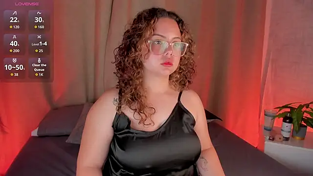 Samantha Greey  online show from 05-20-26, 03:47