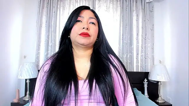 Snapshot of Victoria_kim_lee chatting on 06-18-26, 12:43 Victoria kim lee online show from 06-18-26, 12:43
