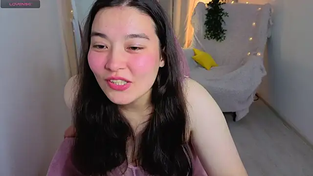 MomoRins online show from 07-19-26, 09:55