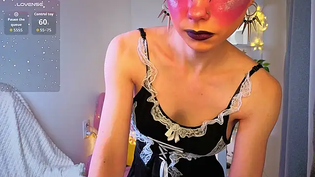 KarenRosee online show from 04-26-26, 02:03