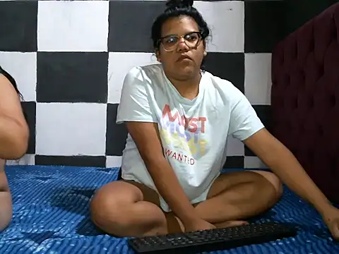 Valery-Khloe online show from 07-01-26, 02:01