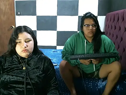 Valery-Khloe online show from 07-06-26, 10:34