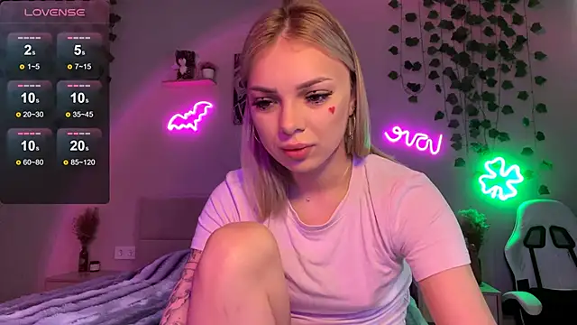 CandyRass online show from 05-30-26, 07:47