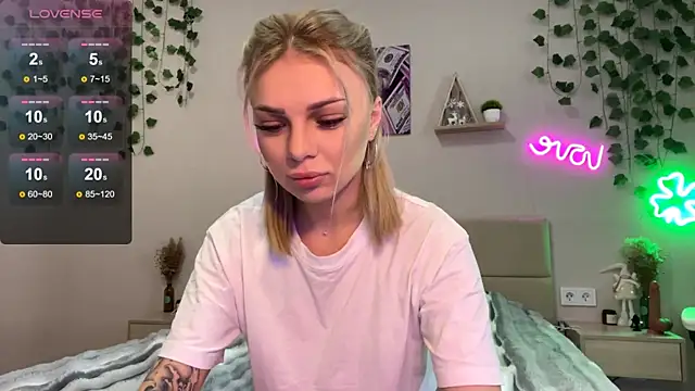 CandyRass online show from 05-20-26, 09:17