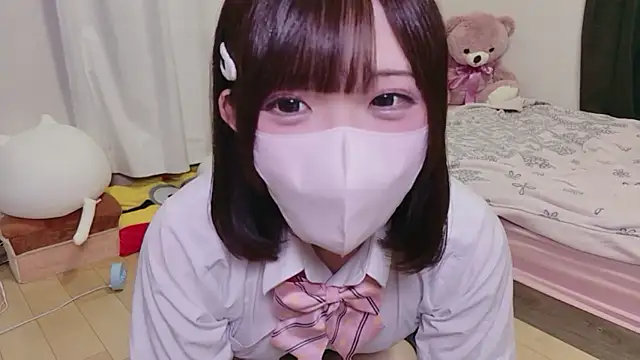 Snapshot of hiyo0001 chatting on 05-17-26, 02:39 hiyo0001 online show from 05-17-26, 02:39