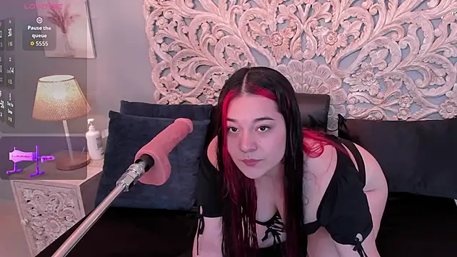 Snapshot of Sabrinna_fox chatting on 04-28-26, 07:29 Sabrinna fox online show from 04-28-26, 07:29