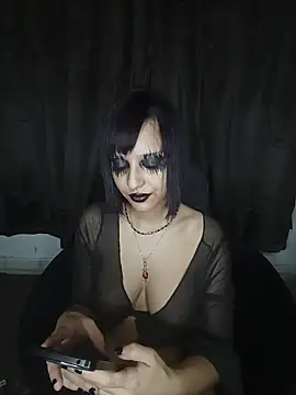   Rowan   online show from 06-15-26, 05:51