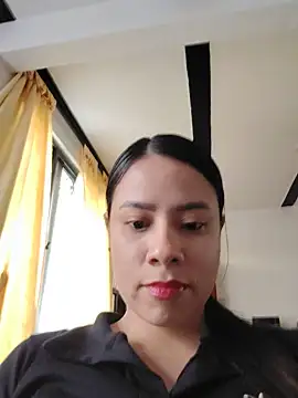 Nicol Alvarez1 online show from 06-21-26, 10:26