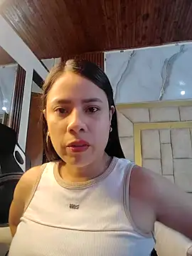 Nicol Alvarez1 online show from 05-08-26, 10:02