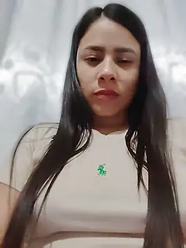 Nicol Alvarez1 online show from 07-12-26, 06:58