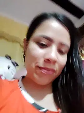 Nicol Alvarez1 online show from 04-26-26, 12:19