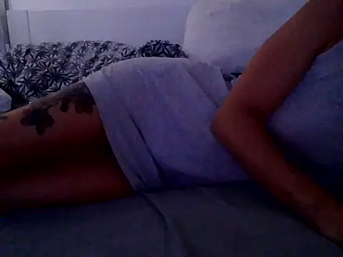 SweetLuc11 online show from 06-27-26, 07:31