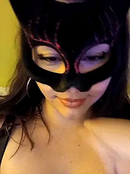Snapshot of Conejita69n_n chatting on 05-11-26, 05:42 Conejita69n n online show from 05-11-26, 05:42