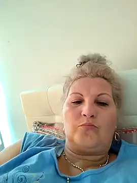 Divineblond online show from 11-03-25, 01:26