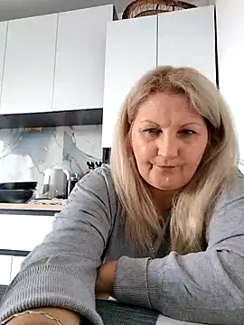 Divineblond online show from 02-14-26, 12:27